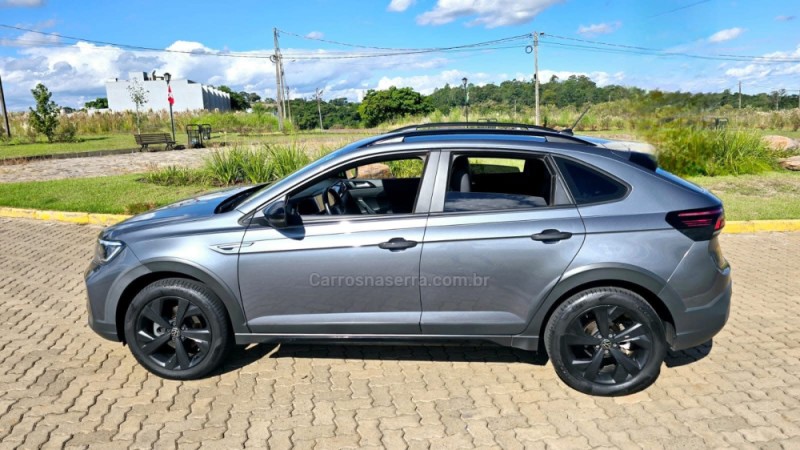 NIVUS 1.0 200 TSI HIGHLINE LAUNCHING EDITION TOTAL FLEX 4P AUTOMÁTICO - 2022 - LAJEADO
