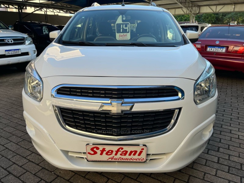 SPIN 1.8 LT 8V FLEX 4P MANUAL - 2014 - FELIZ
