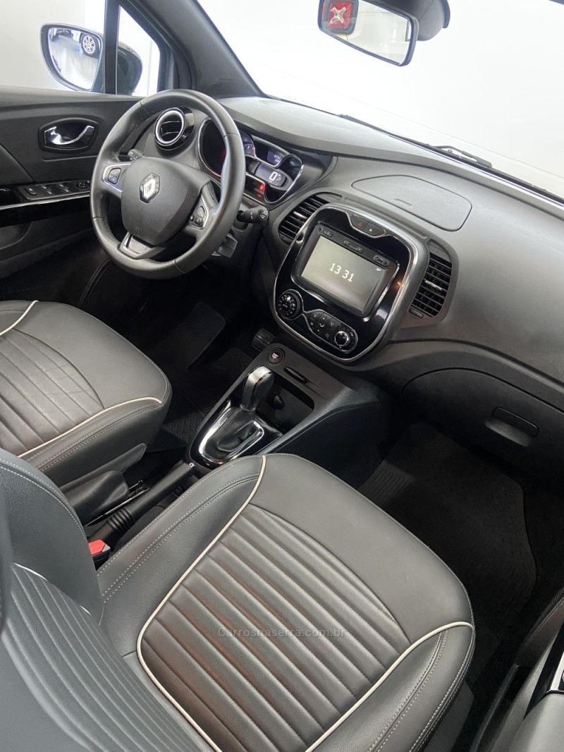 CAPTUR 2.0 16V FLEX INTENSE AUTOMÁTICO - 2021 - FARROUPILHA