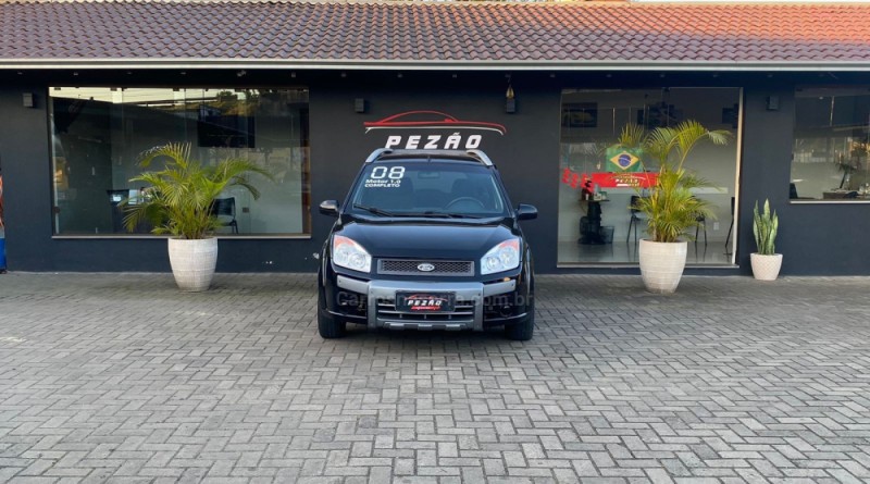FIESTA 1.0 MPI TRAIL HATCH 8V FLEX 4P MANUAL - 2008 - PAROBé