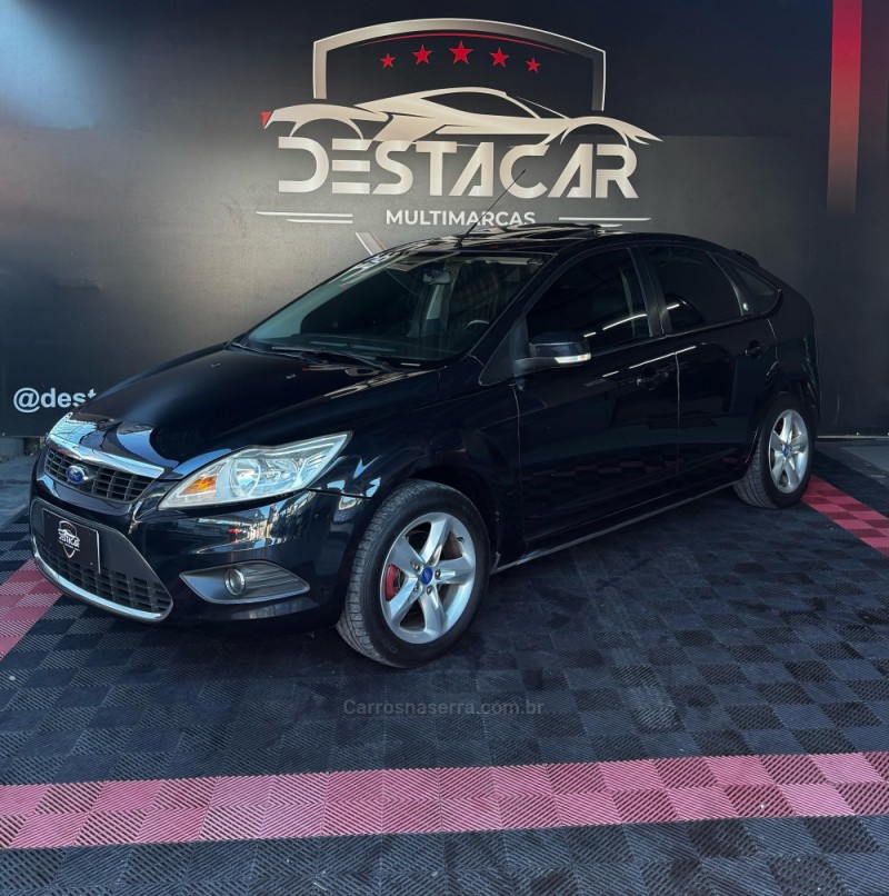 FOCUS 2.0 GHIA 16V GASOLINA 4P MANUAL - 2009 - CAXIAS DO SUL