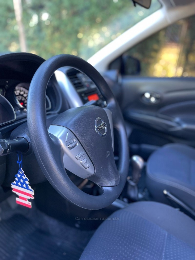 VERSA 1.6 16V FLEX SV 4P MANUAL - 2018 - CAMPO BOM