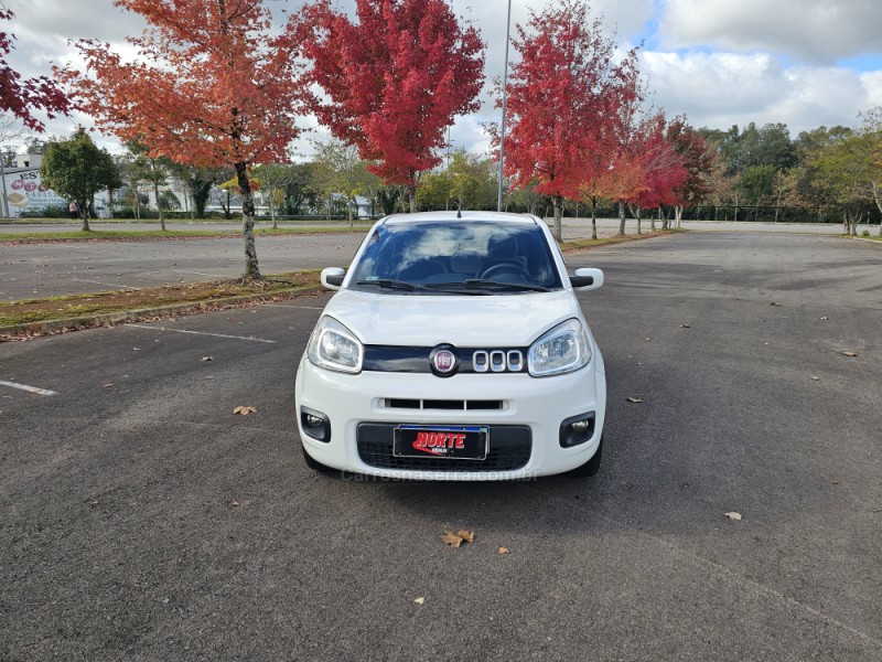 UNO 1.4 EVO EVOLUTION 8V FLEX 4P MANUAL - 2015 - BENTO GONçALVES