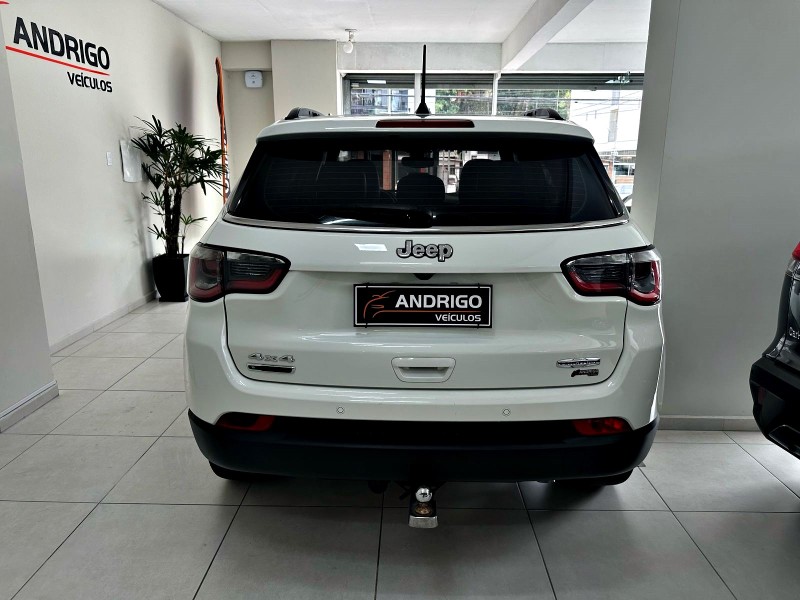 COMPASS 2.0 16V DIESEL LONGITUDE 4X4 AUTOMÁTICO - 2019 - CAXIAS DO SUL