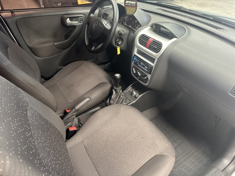 CORSA 1.4 MPFI PREMIUM 8V FLEX 4P MANUAL - 2008 - CAXIAS DO SUL