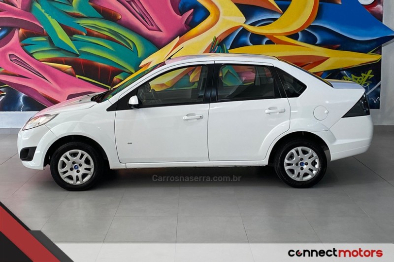 FIESTA 1.6 ROCAM SE SEDAN 8V FLEX 4P MANUAL - 2014 - BENTO GONçALVES
