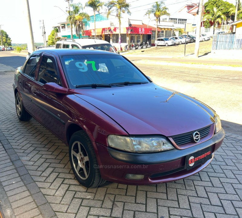 VECTRA 2.0 MPFI GLS 8V GASOLINA 4P MANUAL - 1997 - PAROBé