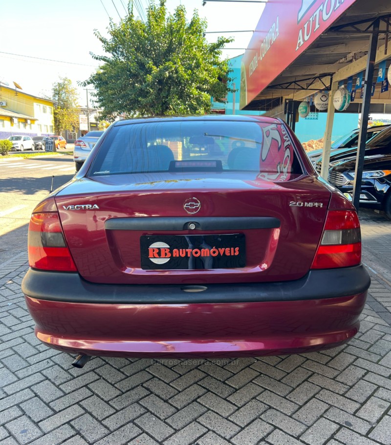 VECTRA 2.0 MPFI GLS 8V GASOLINA 4P MANUAL - 1997 - PAROBé