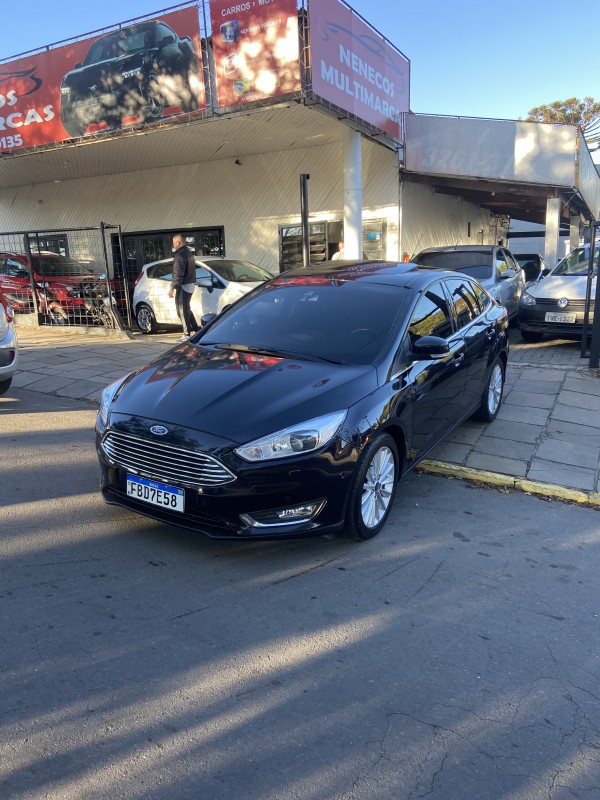 FOCUS 2.0 TITANIUM PLUS SEDAN 16V FLEX 4P AUTOMÁTICO - 2018 - FARROUPILHA
