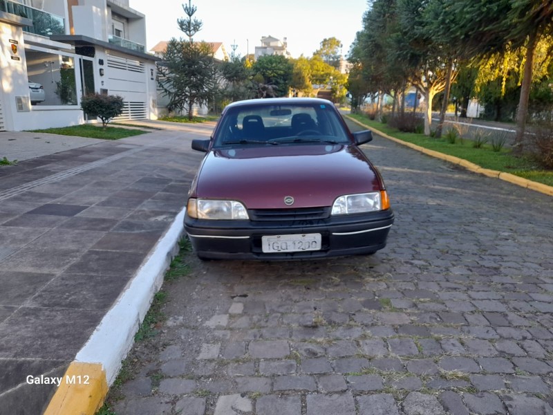 MONZA 1.8 EFI 650 8V GASOLINA 4P MANUAL - 1993 - FARROUPILHA