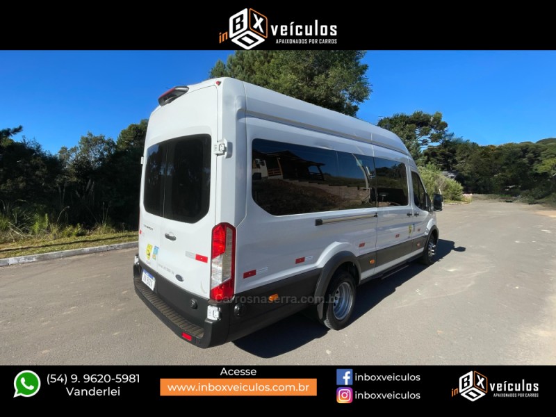 TRANSIT 2.0 460 B PASSAGEIRO TURBO DIESEL 3P AUTOMÁTICO - 2022 - GRAMADO