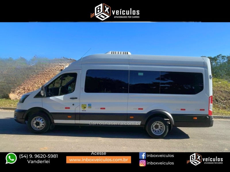 TRANSIT 2.0 460 B PASSAGEIRO TURBO DIESEL 3P AUTOMÁTICO - 2022 - GRAMADO