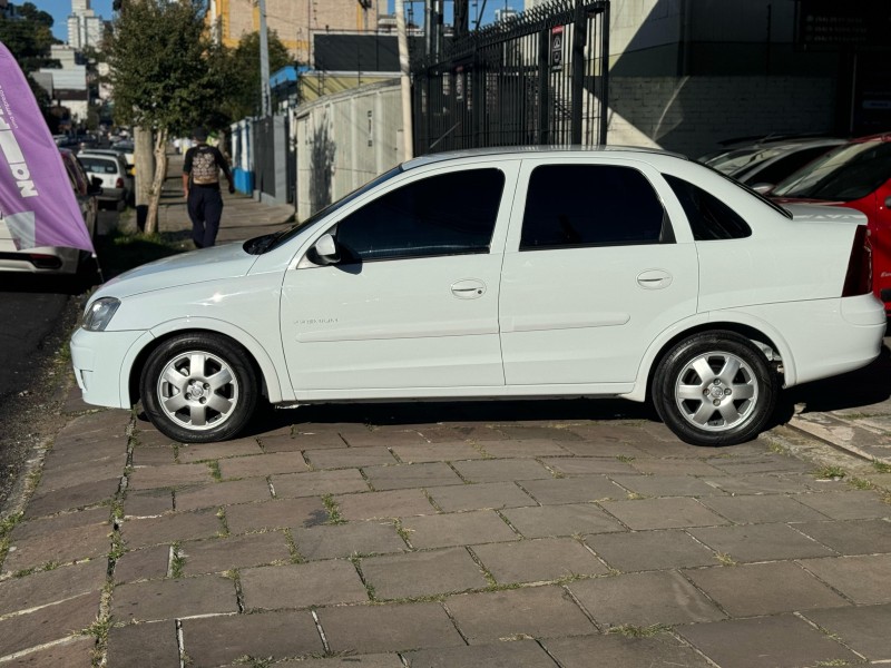 CORSA 1.4 MPFI PREMIUM SEDAN 8V FLEX 4P MANUAL - 2009 - CAXIAS DO SUL