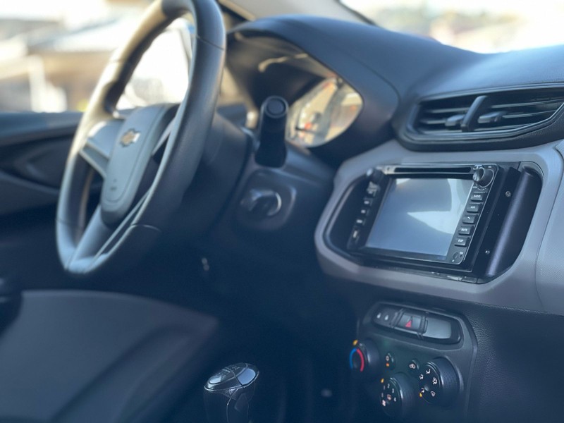 PRISMA 1.0 MPFI JOY 8V FLEX 4P MANUAL - 2017 - CAXIAS DO SUL