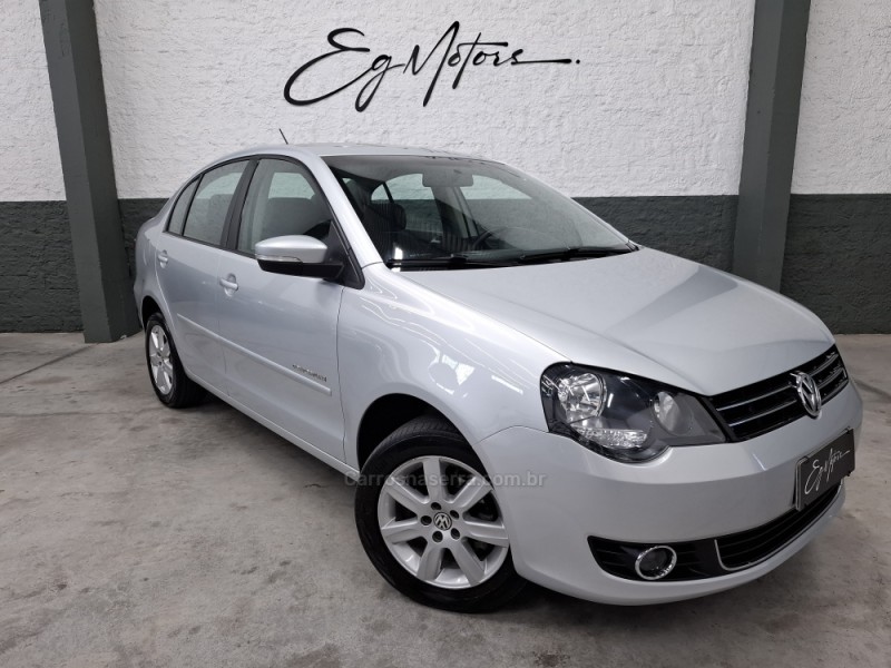 POLO 1.6 MI COMFORTLINE 8V FLEX 4P MANUAL