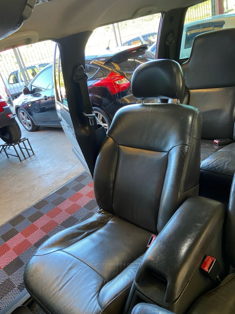 S10 2.4 MPFI EXECUTIVE 4X2 CD 8V FLEX 4P MANUAL - 2010 - CAXIAS DO SUL
