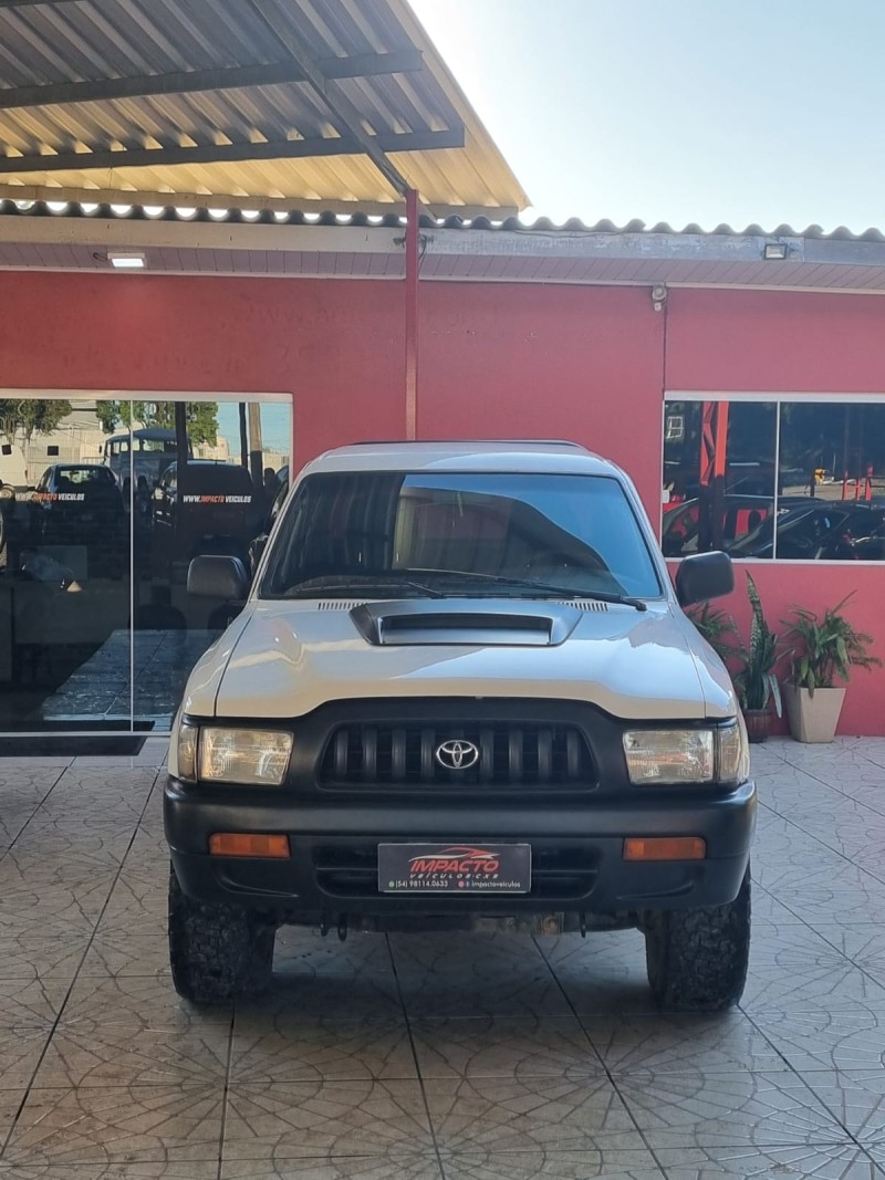 HILUX 3.0 4X4 8V DIESEL 4P MANUAL - 2004 - CAXIAS DO SUL