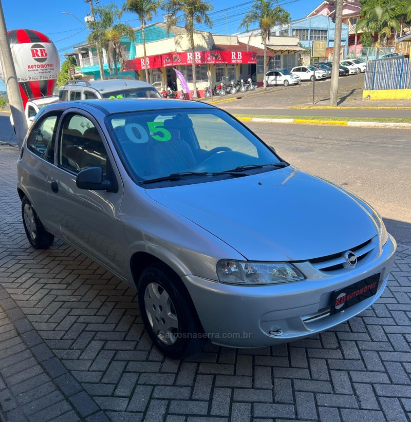 CELTA 1.0 MPFI LIFE 8V GASOLINA 2P MANUAL - 2005 - PAROBé
