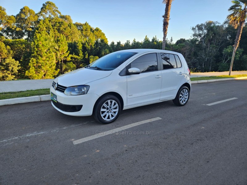 FOX 1.0 MI TREND 8V FLEX 4P MANUAL - 2013 - VERANóPOLIS