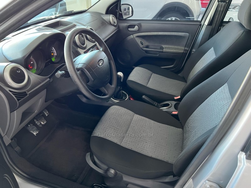 FIESTA 1.6 MPI SEDAN 8V FLEX 4P MANUAL - 2014 - CAXIAS DO SUL