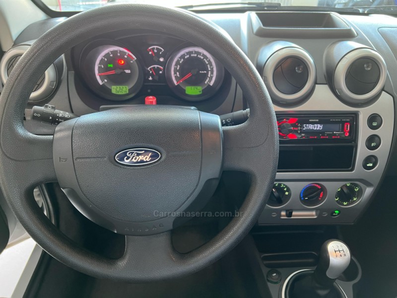 FIESTA 1.6 MPI SEDAN 8V FLEX 4P MANUAL - 2014 - CAXIAS DO SUL