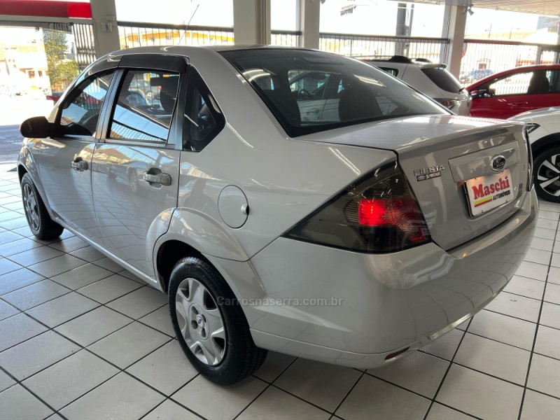 FIESTA 1.6 MPI SEDAN 8V FLEX 4P MANUAL - 2014 - CAXIAS DO SUL