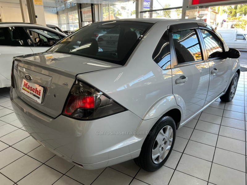 FIESTA 1.6 MPI SEDAN 8V FLEX 4P MANUAL - 2014 - CAXIAS DO SUL