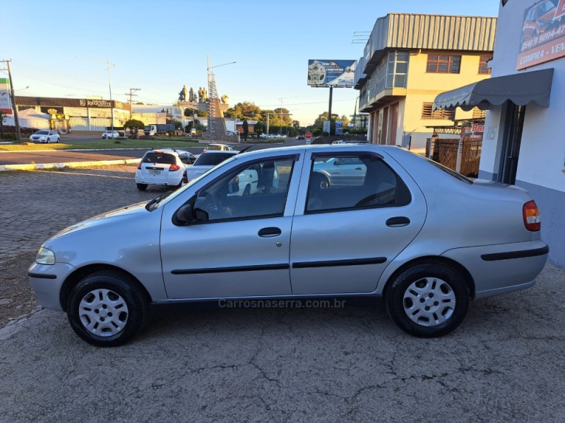 SIENA 1.0 MPI ELX 8V GASOLINA 4P MANUAL - 2004 - VERANóPOLIS