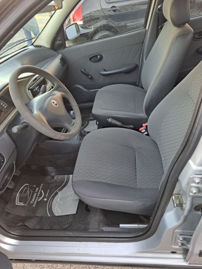 SIENA 1.0 MPI ELX 8V GASOLINA 4P MANUAL - 2004 - VERANóPOLIS