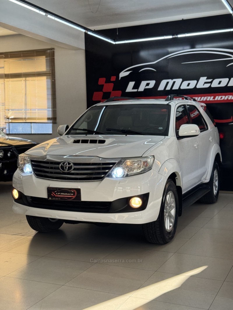 hilux sw4 3.0 srv 4x4 cd 16v turbo intercooler diesel 4p automatico 2014 farroupilha