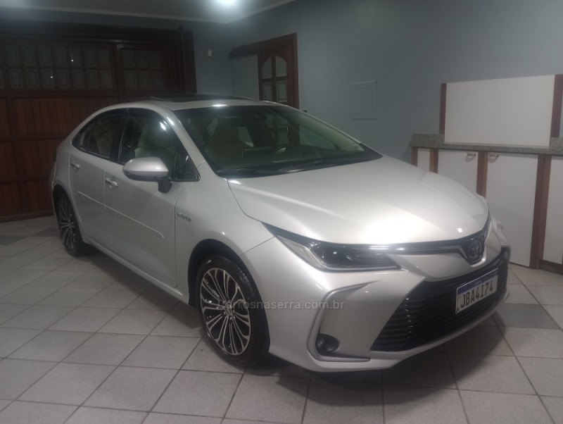 COROLLA 1.8 ALTIS PREMIUM 16V HÍBRIDO 4P AUTOMÁTICO - 2022 - CAXIAS DO SUL