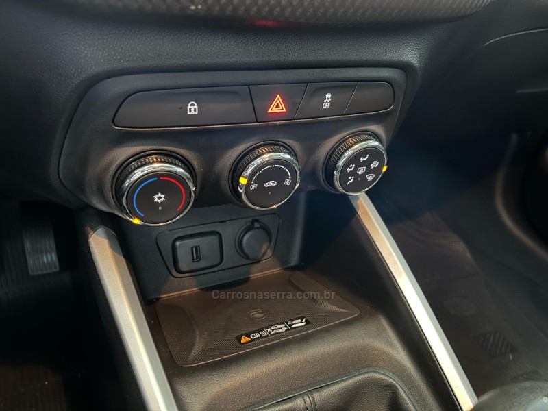 ONIX 1.0 LT 12V FLEX 4P MANUAL - 2020 - CAXIAS DO SUL