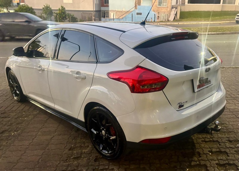 FOCUS 1.6 SE 16V FLEX 4P MANUAL - 2016 - CAXIAS DO SUL