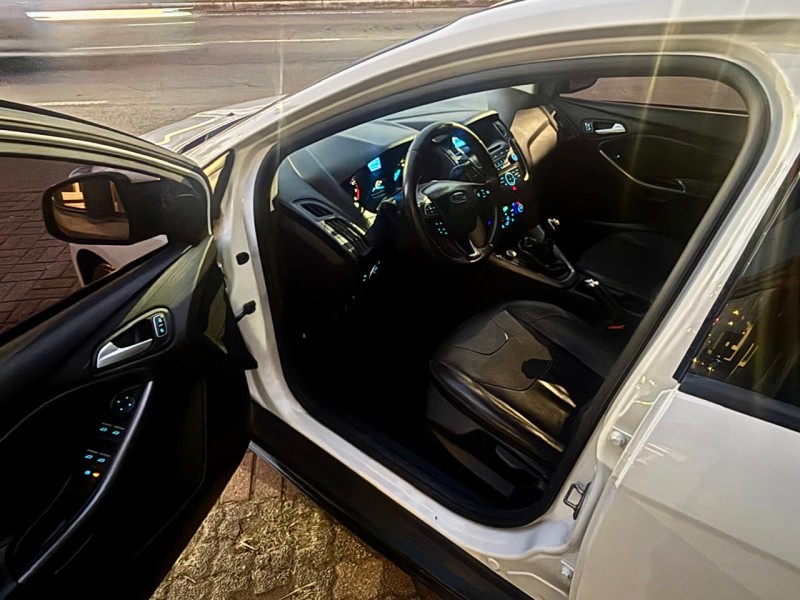 FOCUS 1.6 SE 16V FLEX 4P MANUAL - 2016 - CAXIAS DO SUL