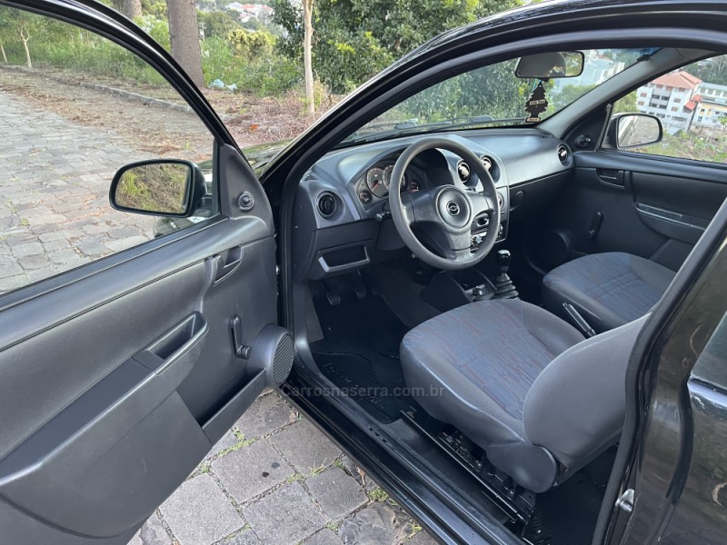 CELTA 1.0 MPFI SPIRIT 8V FLEX 2P MANUAL - 2009 - NOVA BASSANO
