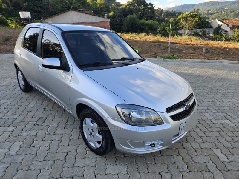 CELTA 1.0 MPFI LT 8V FLEX 4P MANUAL - 2013 - PICADA CAFé