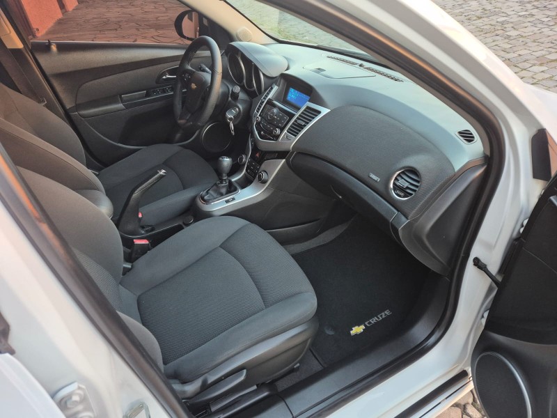 CRUZE 1.8 LT SPORT6 16V FLEX 4P MANUAL - 2015 - CAXIAS DO SUL