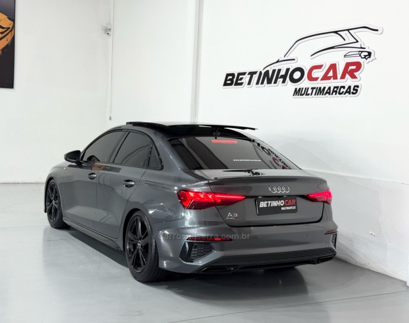 A3 2.0 TFSI PERFORMANCE BLACK SEDAN GASOLINA 4P AUTOMÁTICA - 2022 - ESTâNCIA VELHA