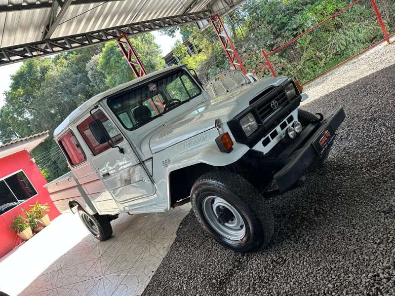 BANDEIRANTE 3.7 BJ55LP-2BL 4X4 CD DIESEL 2P MANUAL - 1996 - CAXIAS DO SUL