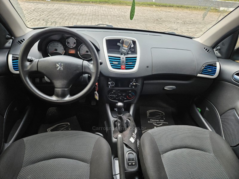 207 1.4 XR SPORT 8V FLEX 4P MANUAL - 2013 - VERANóPOLIS