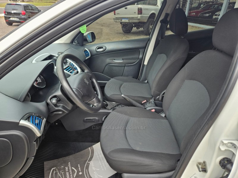 207 1.4 XR SPORT 8V FLEX 4P MANUAL - 2013 - VERANóPOLIS