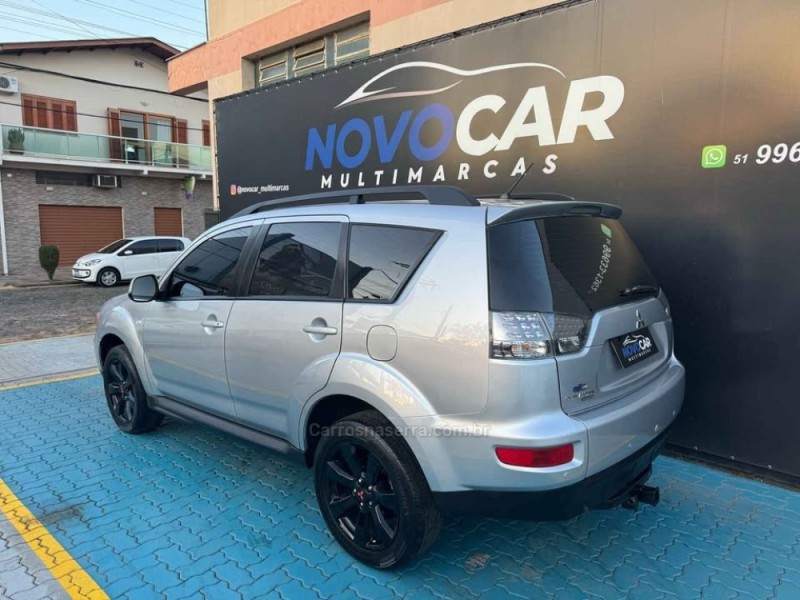 OUTLANDER 3.0 GT 4X4 V6 24V GASOLINA 4P AUTOMÁTICO - 2010 - ESTâNCIA VELHA