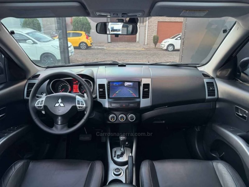 OUTLANDER 3.0 GT 4X4 V6 24V GASOLINA 4P AUTOMÁTICO - 2010 - ESTâNCIA VELHA