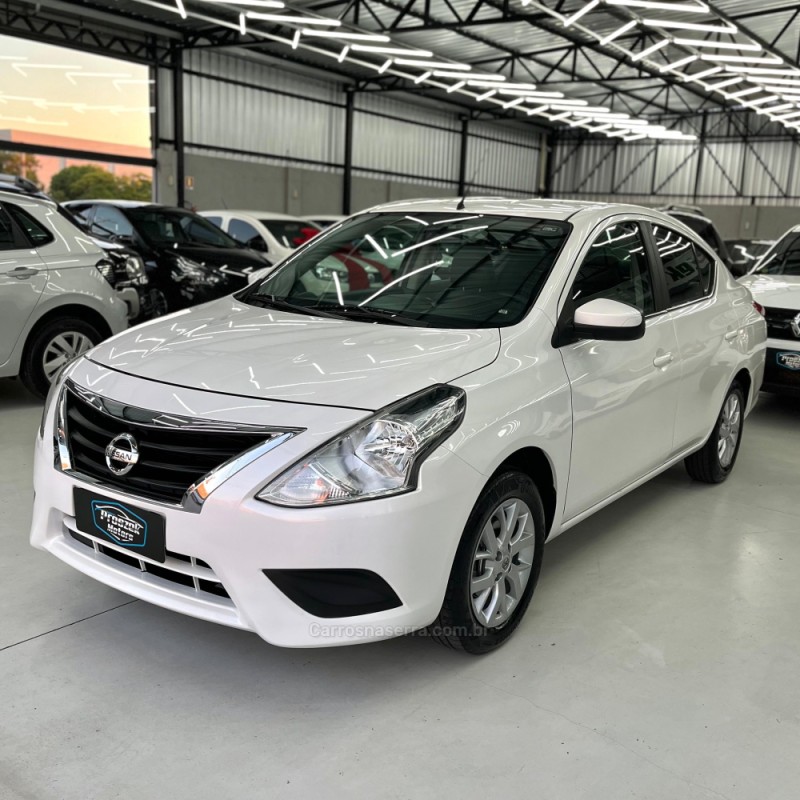 VERSA 1.6 V-DRIVE PLUS 16V FLEX 4P AUTOMÁTICO - 2021 - CANOAS