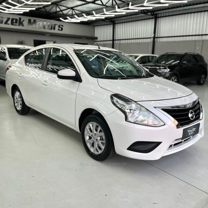 VERSA 1.6 V-DRIVE PLUS 16V FLEX 4P AUTOMÁTICO - 2021 - CANOAS