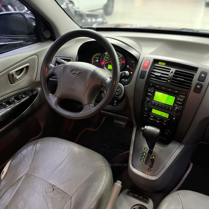 TUCSON 2.0 MPFI GLS 16V 143CV 2WD GASOLINA 4P AUTOMÁTICO - 2013 - CANOAS