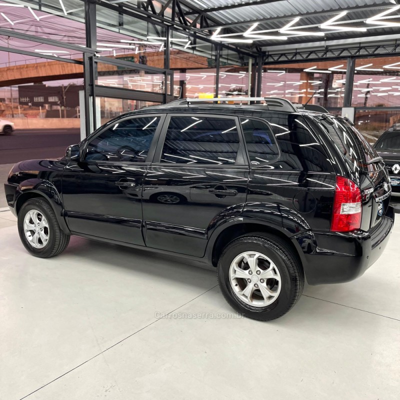 TUCSON 2.0 MPFI GLS 16V 143CV 2WD GASOLINA 4P AUTOMÁTICO - 2013 - CANOAS