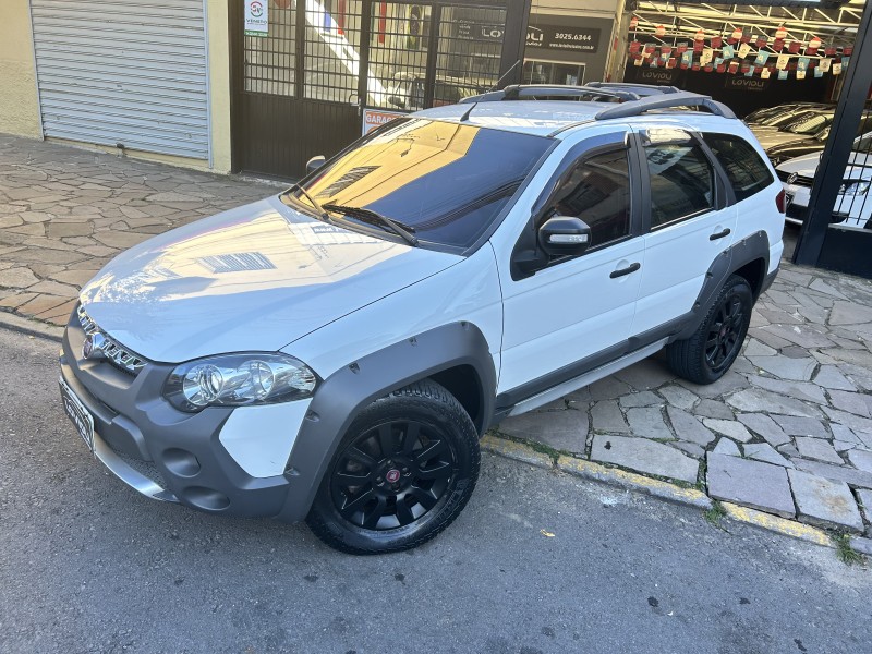 PALIO 1.8 MPI ADVENTURE WEEKEND ITALIA 16V FLEX MANUAL - 2015 - CAXIAS DO SUL