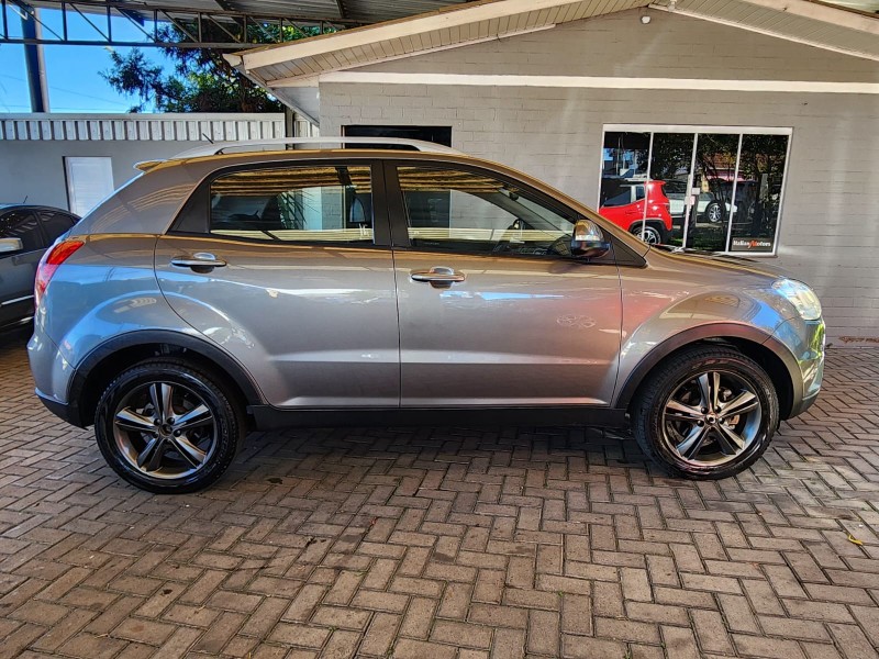 KORANDO 2.0 GLS EXECUTIVE 4X4 16V TURBO DIESEL 4P AUTOMÁTICO - 2012 - CAXIAS DO SUL