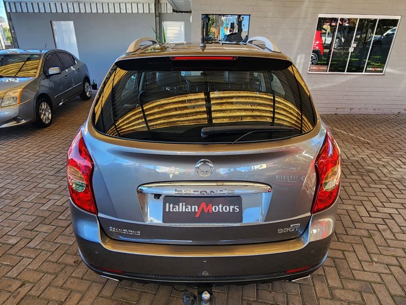 KORANDO 2.0 GLS EXECUTIVE 4X4 16V TURBO DIESEL 4P AUTOMÁTICO - 2012 - CAXIAS DO SUL